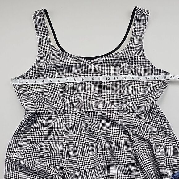 Torrid NWOT Houndstooth Scuba Skater Dress Black White Size 2X - Picture 7 of 9